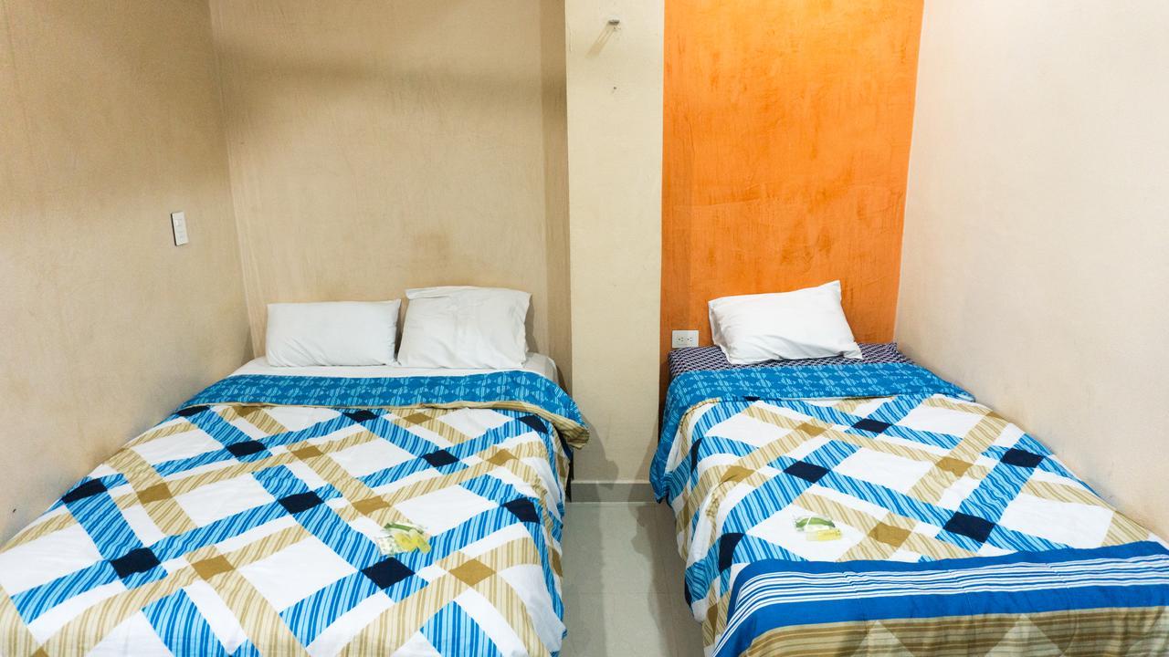 Hotel Suites La Roca Cancun Bagian luar foto