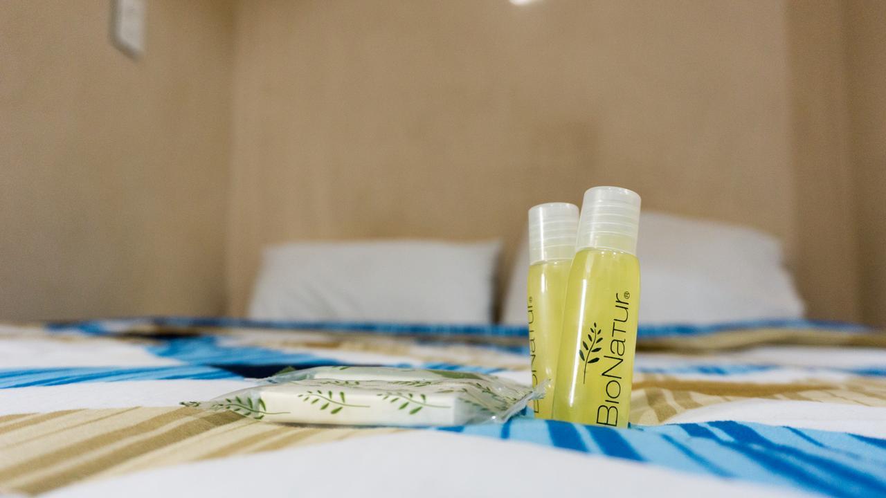 Hotel Suites La Roca Cancun Bagian luar foto