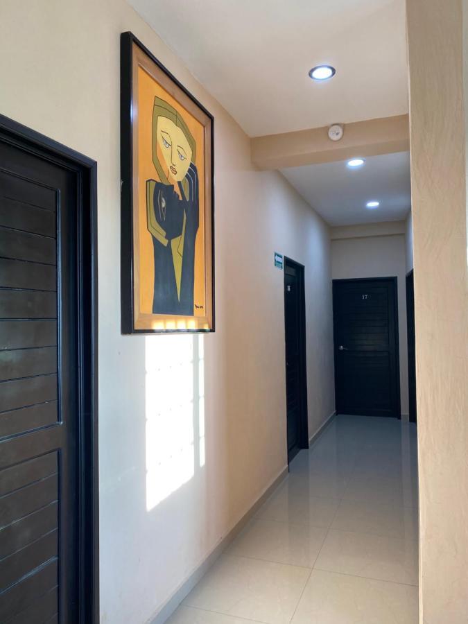 Hotel Suites La Roca Cancun Bagian luar foto